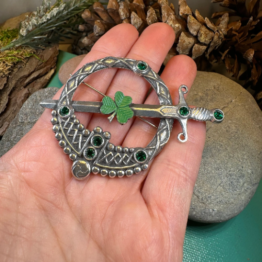 Large Irish Shamrock Shield Kilt Pin | Brooch | Wiccan Center
