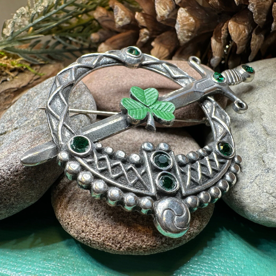 Large Irish Shamrock Shield Kilt Pin | Brooch | Wiccan Center