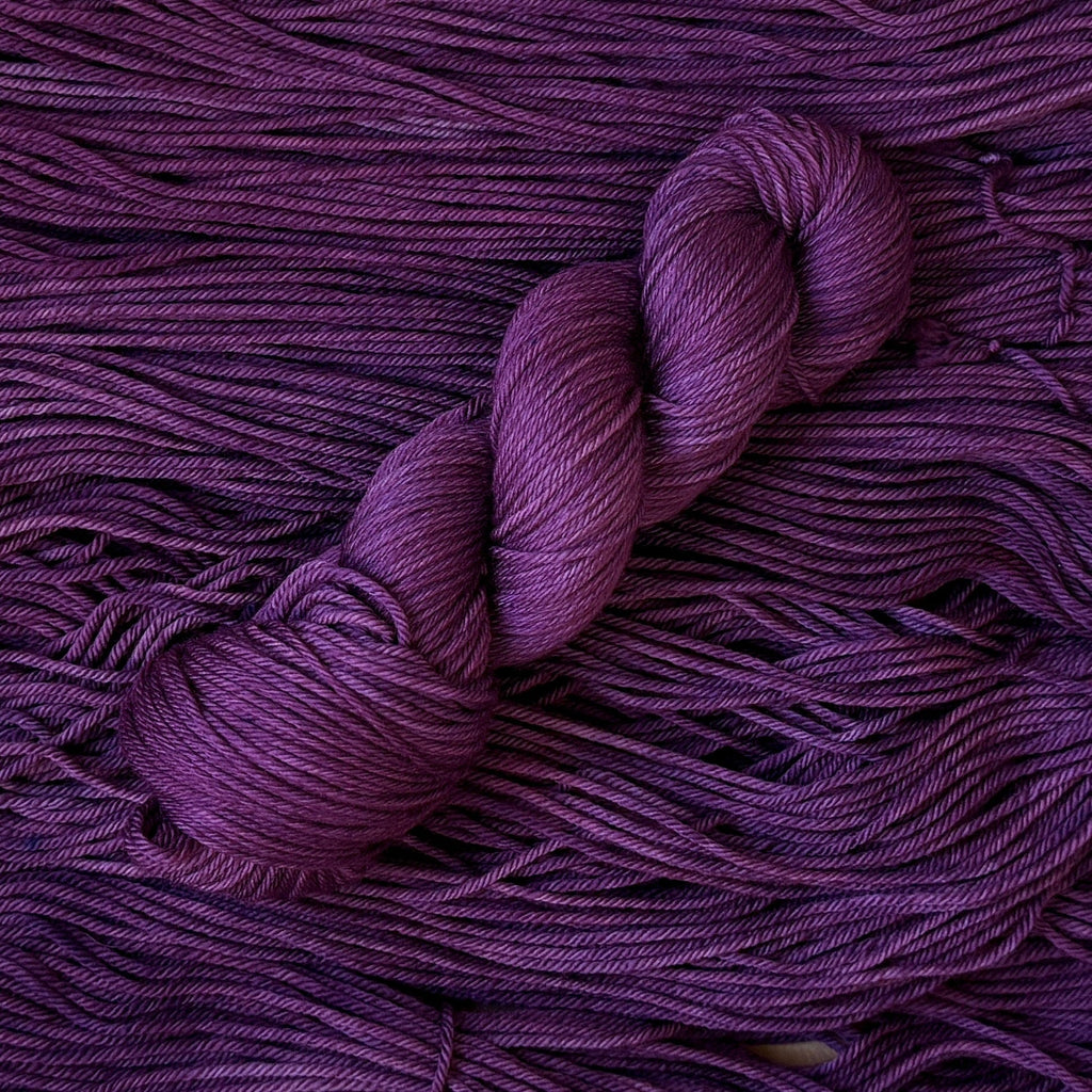 Amethyst | Yarn | Wiccan Center