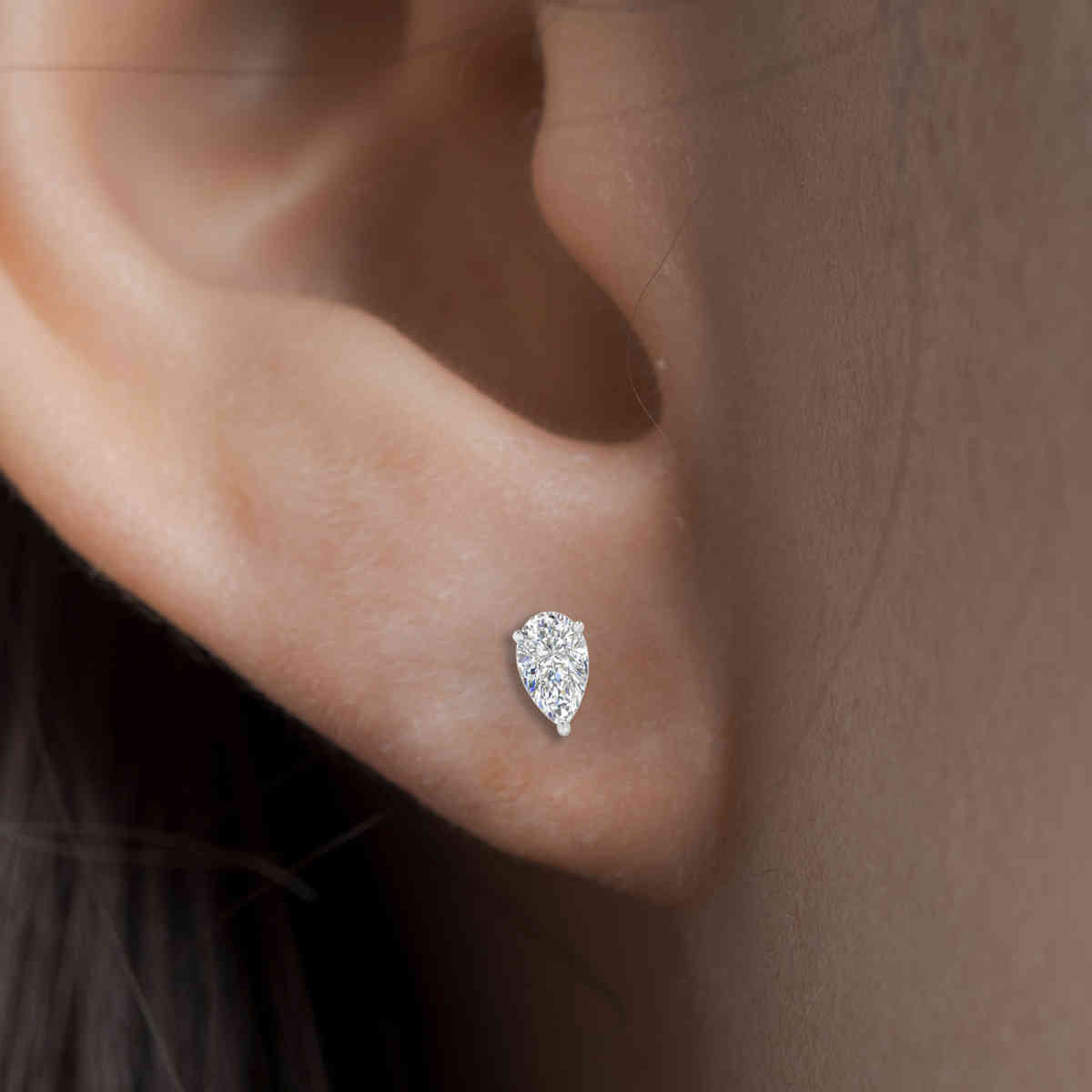 Diamond Pear Cut 3 Prong Earring