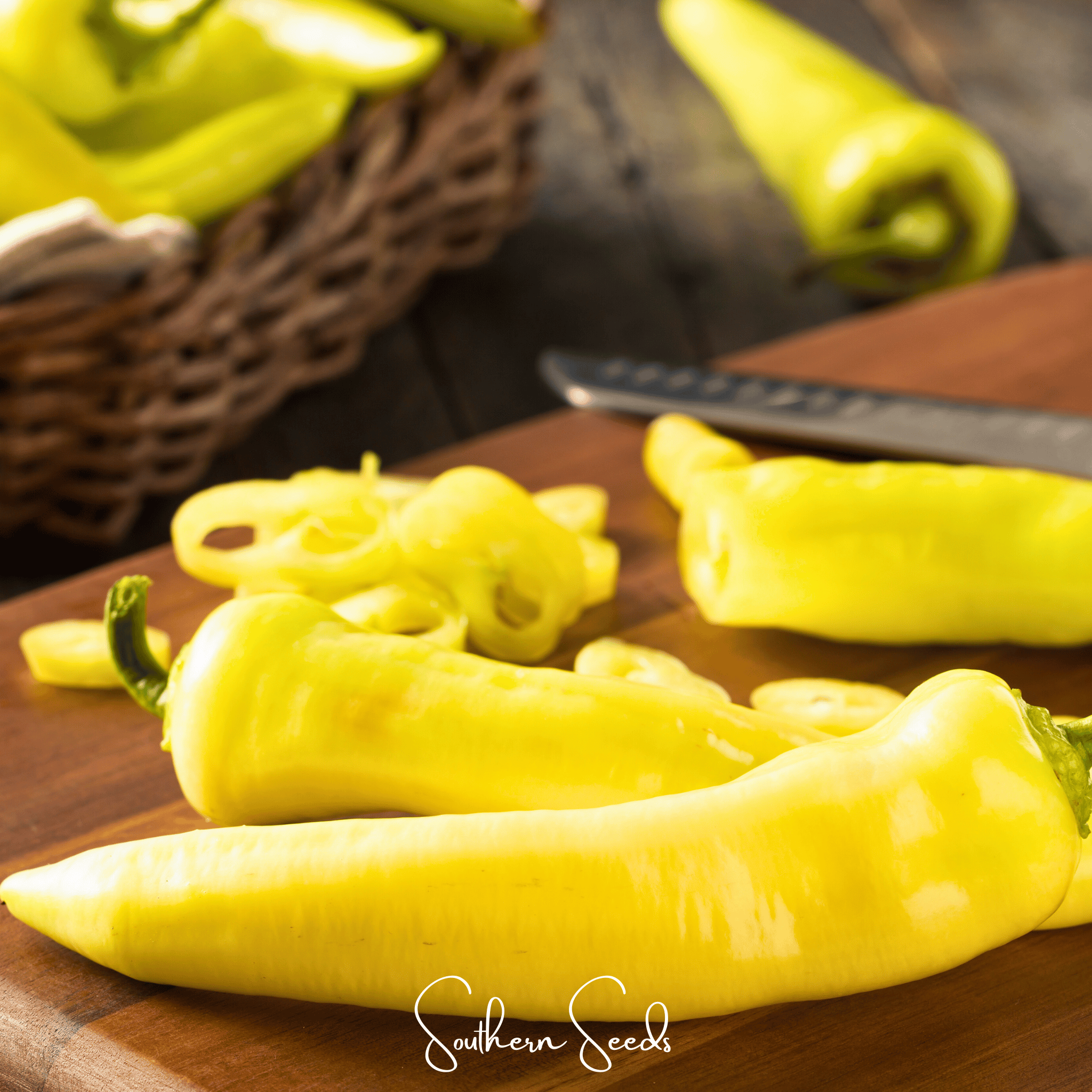 Sweet Banana Pepper – 25 Seeds | Seeds | Wiccan Center