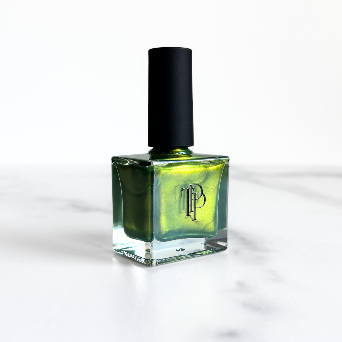 Parfüm und Milch | Saftiggrüner Nagellack