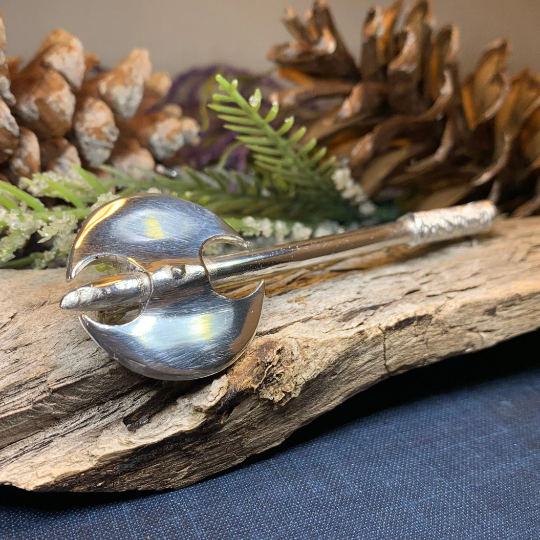 Battle Ax Kilt Pin - Handmade in Scotland | Kilt Pin | Wiccan Center