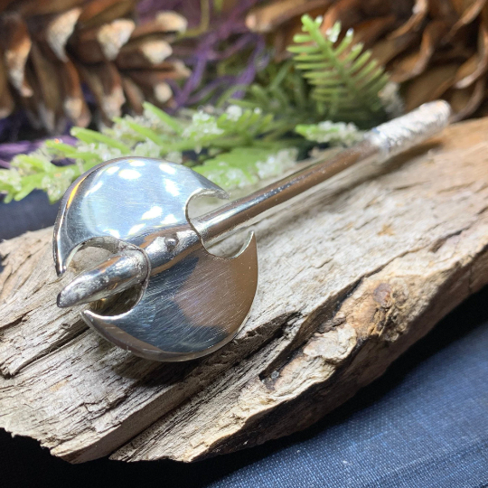 Battle Ax Kilt Pin - Handmade in Scotland | Kilt Pin | Wiccan Center