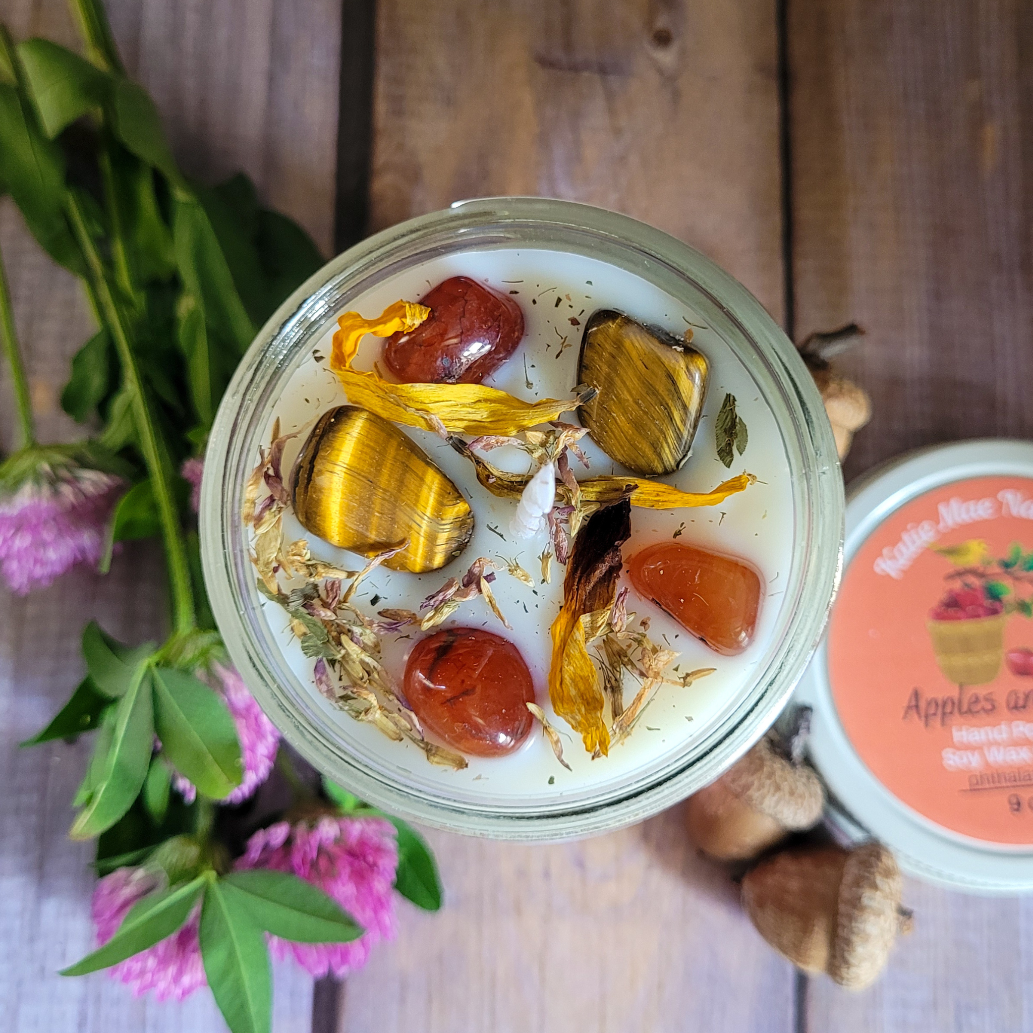 Mabon Autumn Equinox Candle (Apples and Oak) - 9 oz
