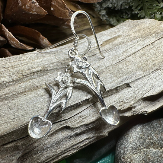 Welsh Daffodil Love Spoon Earrings | Dangle Earrings | Wiccan Center