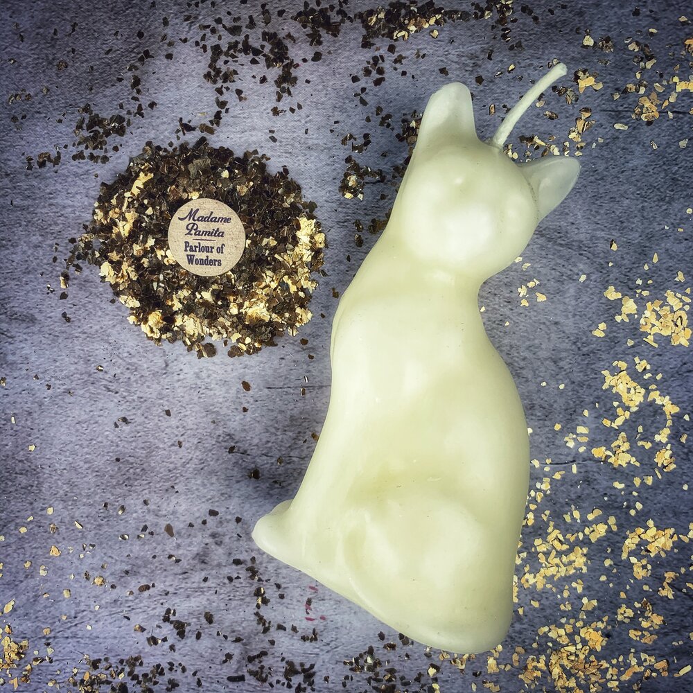 Beeswax Lucky Cat Spell Candle - Fast Action & Manifestation Magic | Beeswax Candle | Wiccan Center