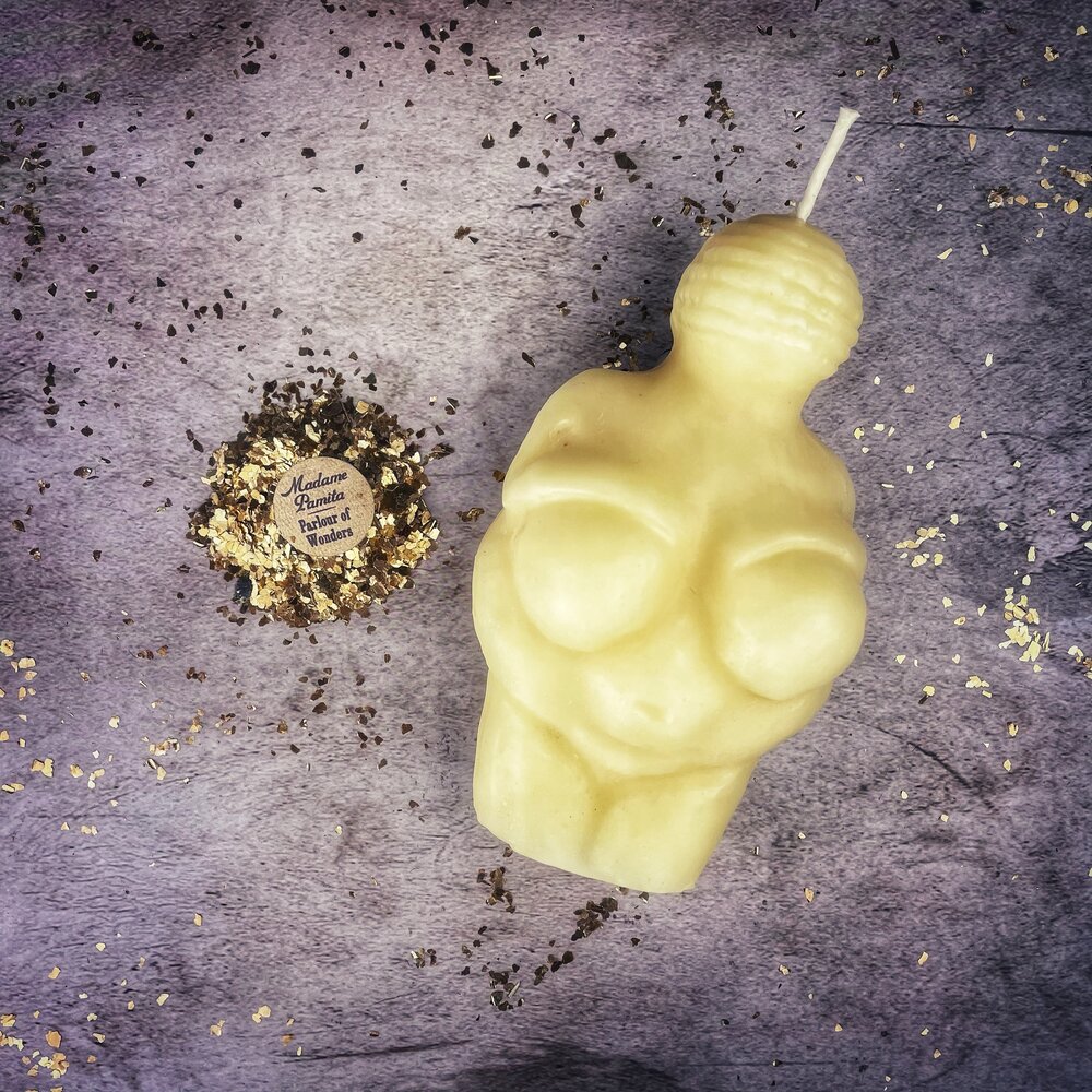 Goddess of Willendorf Candle Spell Kit - Feminine Power & Fertility Magic | Candle Spell Kit | Wiccan Center