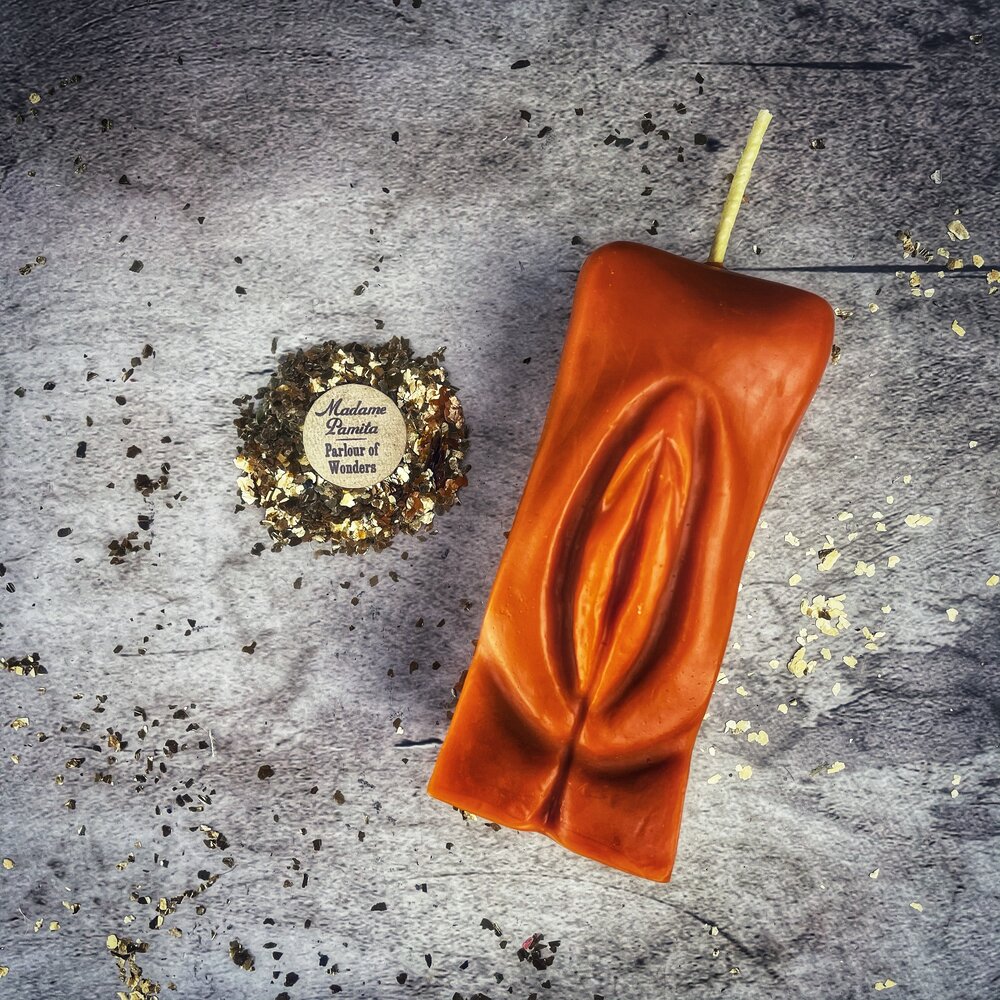 Beeswax Yoni Vulva Spell Candle - Passionate Love & Sex Magic | Beeswax Candle | Wiccan Center