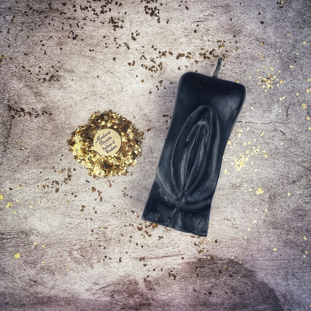 Beeswax Yoni Vulva Spell Candle - Passionate Love & Sex Magic | Beeswax Candle | Wiccan Center