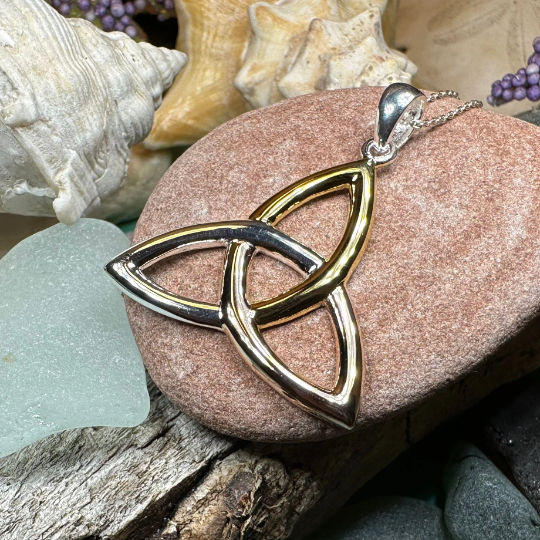 Celtic Trinity Knot Necklace | Pendant | Wiccan Center