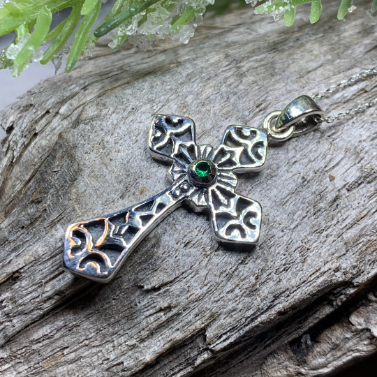 Caitlyn Celtic Cross Necklace in Sterling Silver | Pendant | Wiccan Center