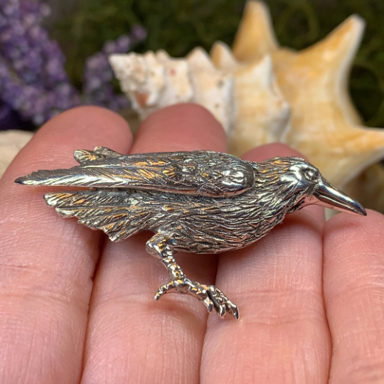 Tethra Realistic Raven Brooch in Sterling Silver | Brooch | Wiccan Center