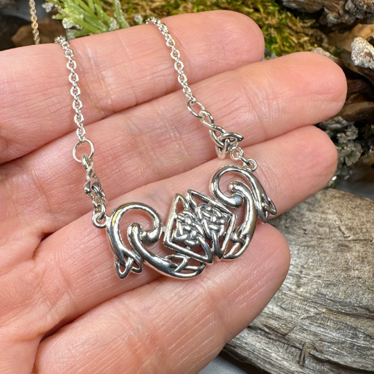 Liadawn Celtic Trinity Knot Necklace in Sterling Silver