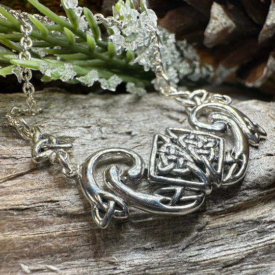 Liadawn Celtic Trinity Knot Necklace in Sterling Silver