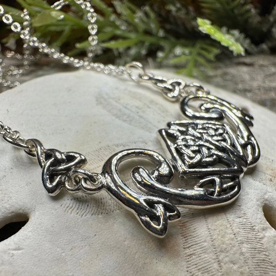 Liadawn Celtic Trinity Knot Necklace in Sterling Silver