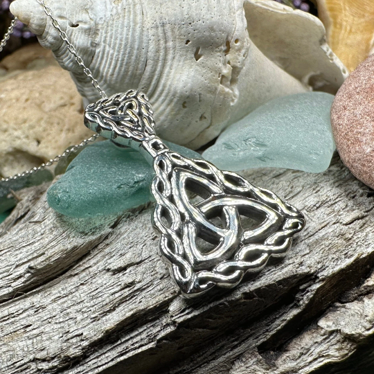 Naomh Celtic Trinity Knot Necklace in Sterling Silver | Pendant | Wiccan Center