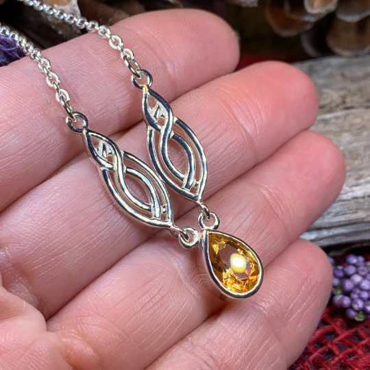 Lilias Celtic Knot Necklace in Sterling Silver | Necklet | Wiccan Center