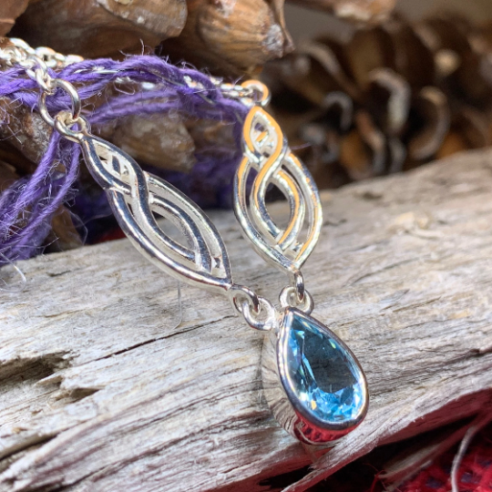 Lilias Celtic Knot Necklace in Sterling Silver | Necklet | Wiccan Center