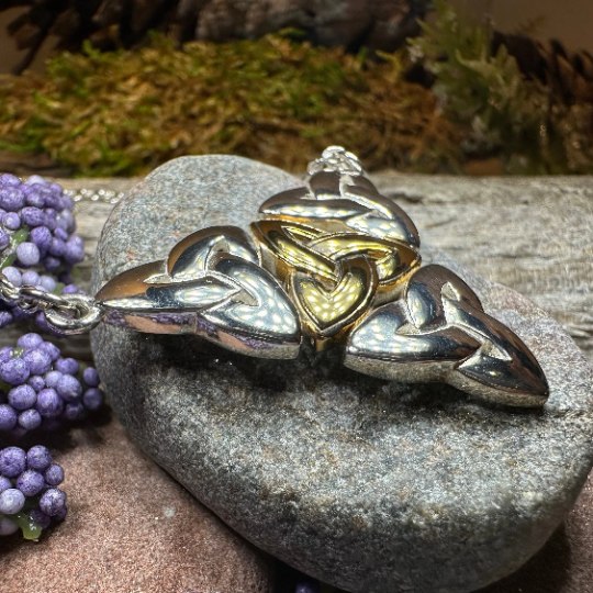Kassity Celtic Trinity Knot Necklace in Sterling Silver | Necklet | Wiccan Center