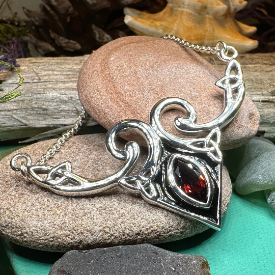 Meegan Celtic Trinity Knot Necklace in Sterling Silver