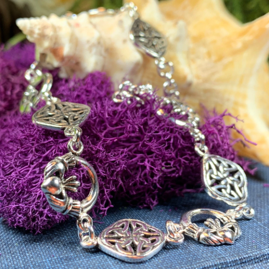 Kira Irish Claddagh Celtic Knot Bracelet in Sterling Silver | Link Bracelet | Wiccan Center