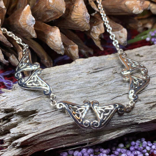 Morna Celtic Trinity Knot Necklace in Sterling Silver