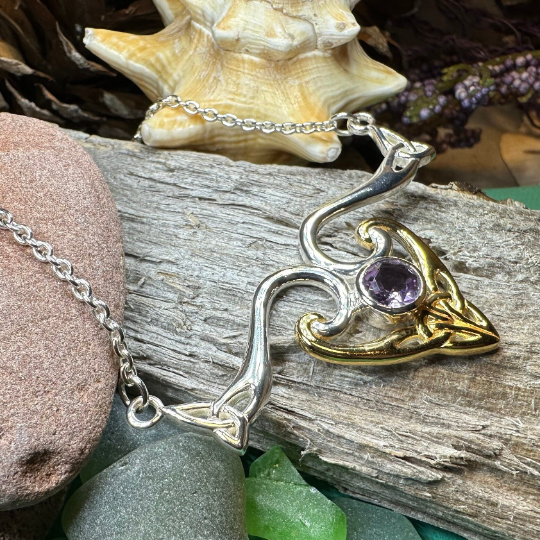 Koribella Celtic Trinity Knot Necklace