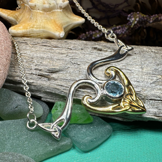 Koribella Celtic Trinity Knot Necklace