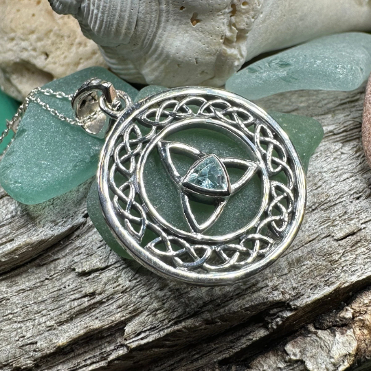 Nyx Trinity Knot Necklace | Pendant | Wiccan Center