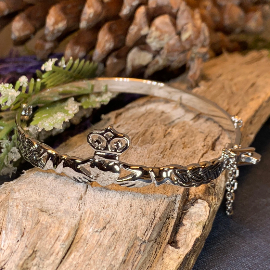 Claddagh Irish Bracelet | Cuff Bracelet | Wiccan Center