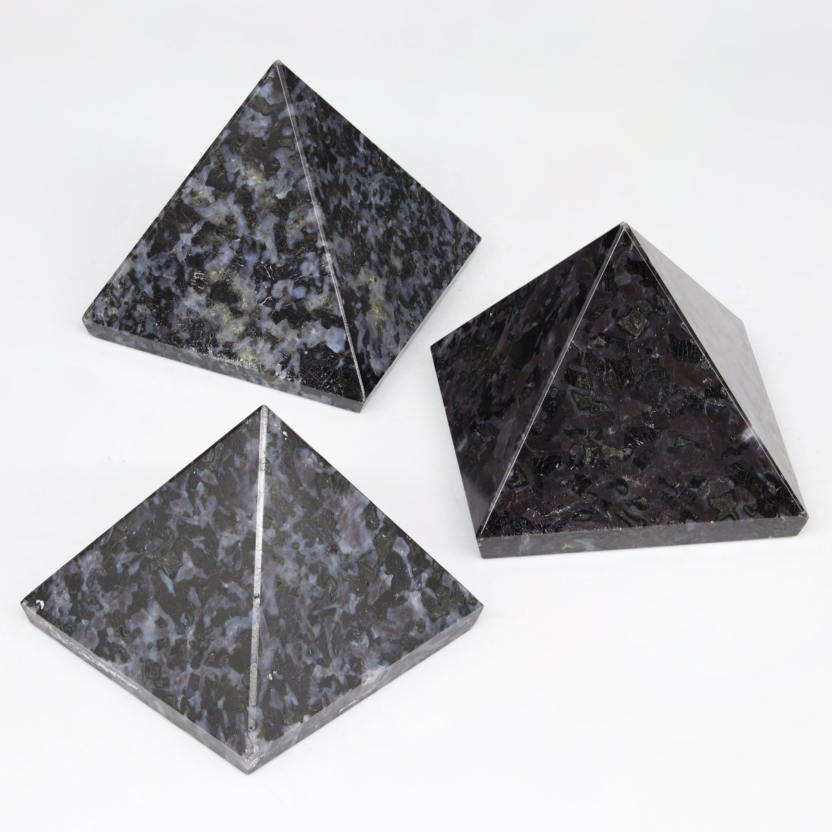 QTY 1 - Indigo Gabbro Pyramid / 1-3" AVG