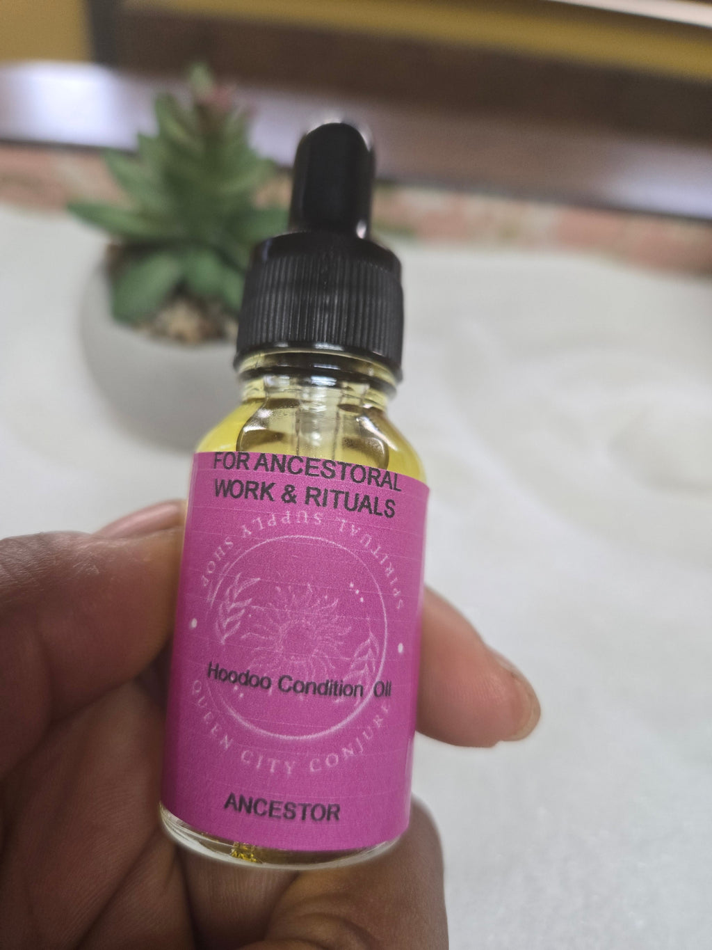 Ancestral Veneration Oil - Honor Your Ancestors Hoodoo Ritual Oil | Spiritual Oil | Wiccan Center