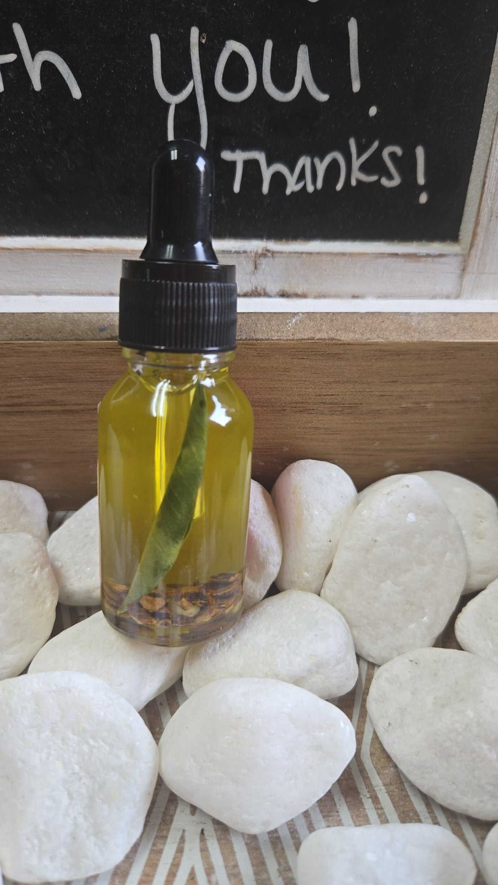 Stay Out of Jail Oil - Legal Protection & Court Case Hoodoo Oil | Spiritual Oil | Wiccan Center
