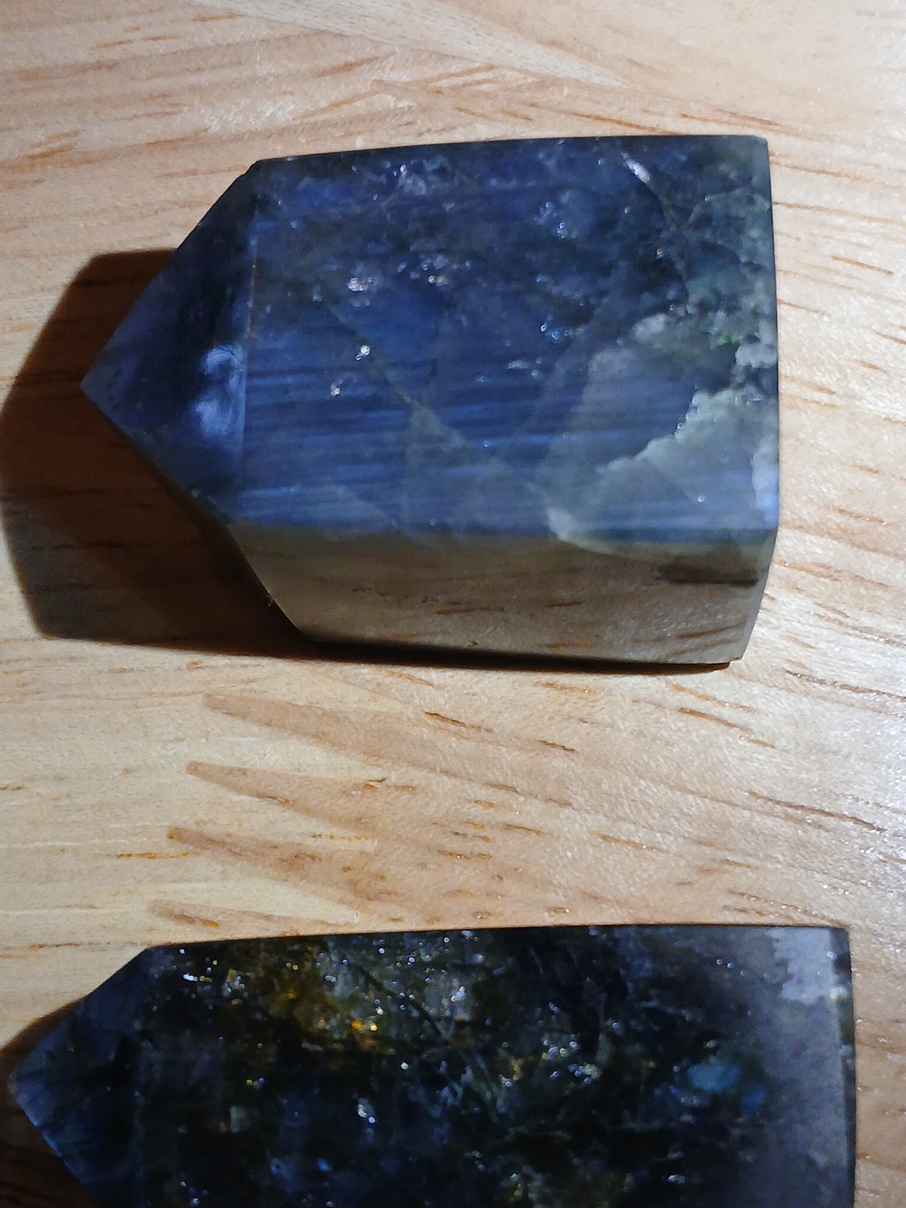 High Flash Labradorite Mini Towers | | Wiccan Center