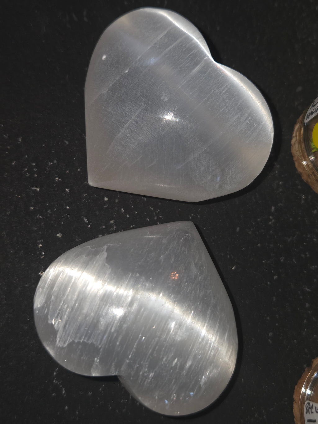 Selenite Heart (50–60 mm) – Cleansing • Peace • Divine Light | | Wiccan Center