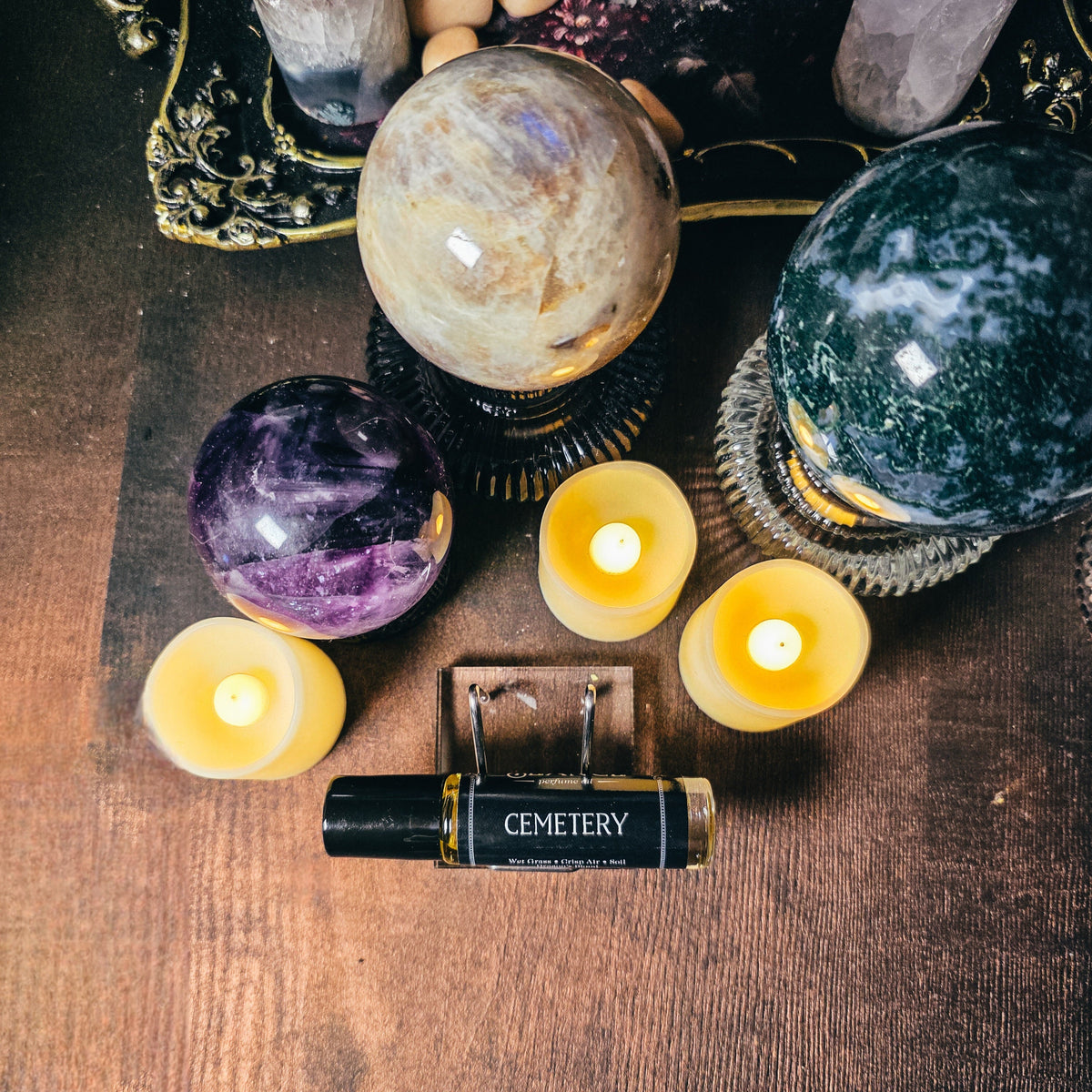 Cemetery (Dragon’S Blood Incense, Earth) Seance Rollerball Oil Perfume