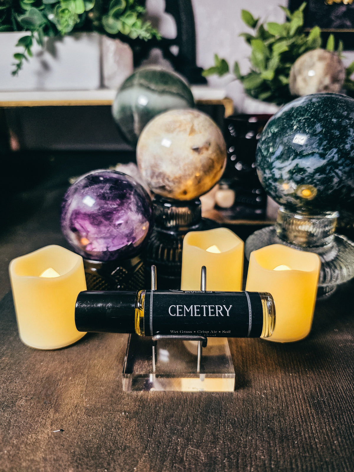 Cemetery (Dragon’S Blood Incense, Earth) Seance Rollerball Oil Perfume