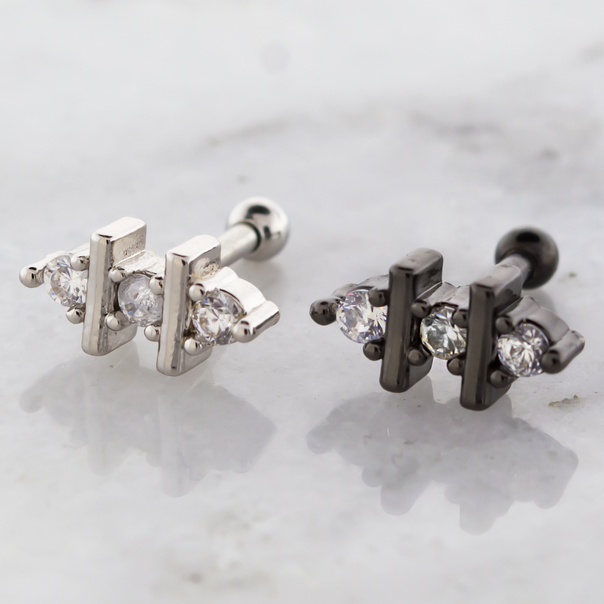 16G Gem and Bar Cartilage Barbell | | Wiccan Center