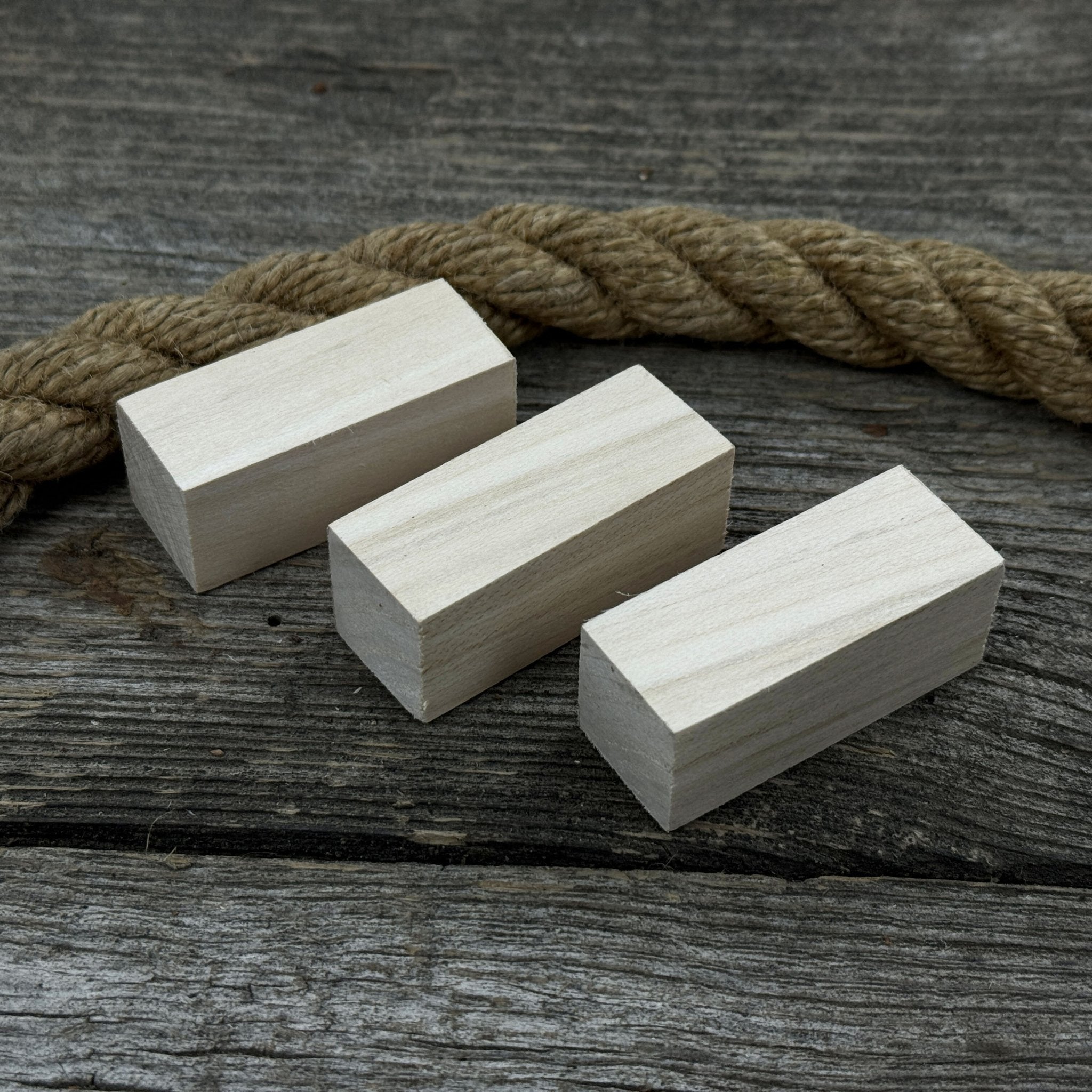 Set of 6 Linden Wood Carving Blanks, 5 × 2 × 2 cm (1.97 × 0.79 × 0.79 in)