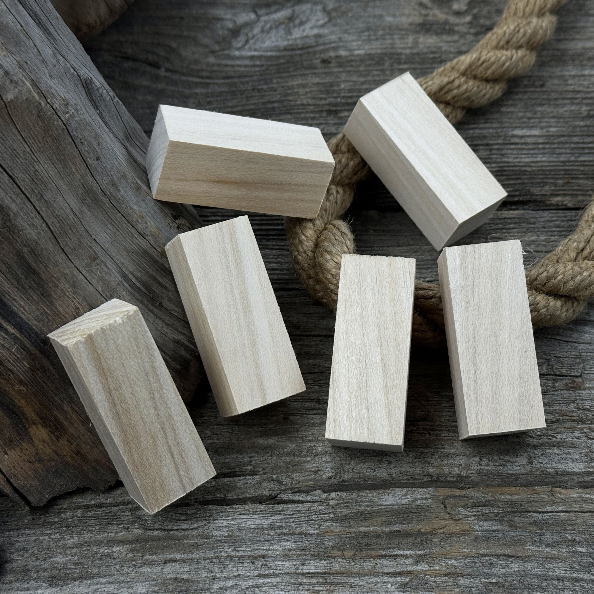 Set of 6 Linden Wood Carving Blanks, 5 × 2 × 2 cm (1.97 × 0.79 × 0.79 in)