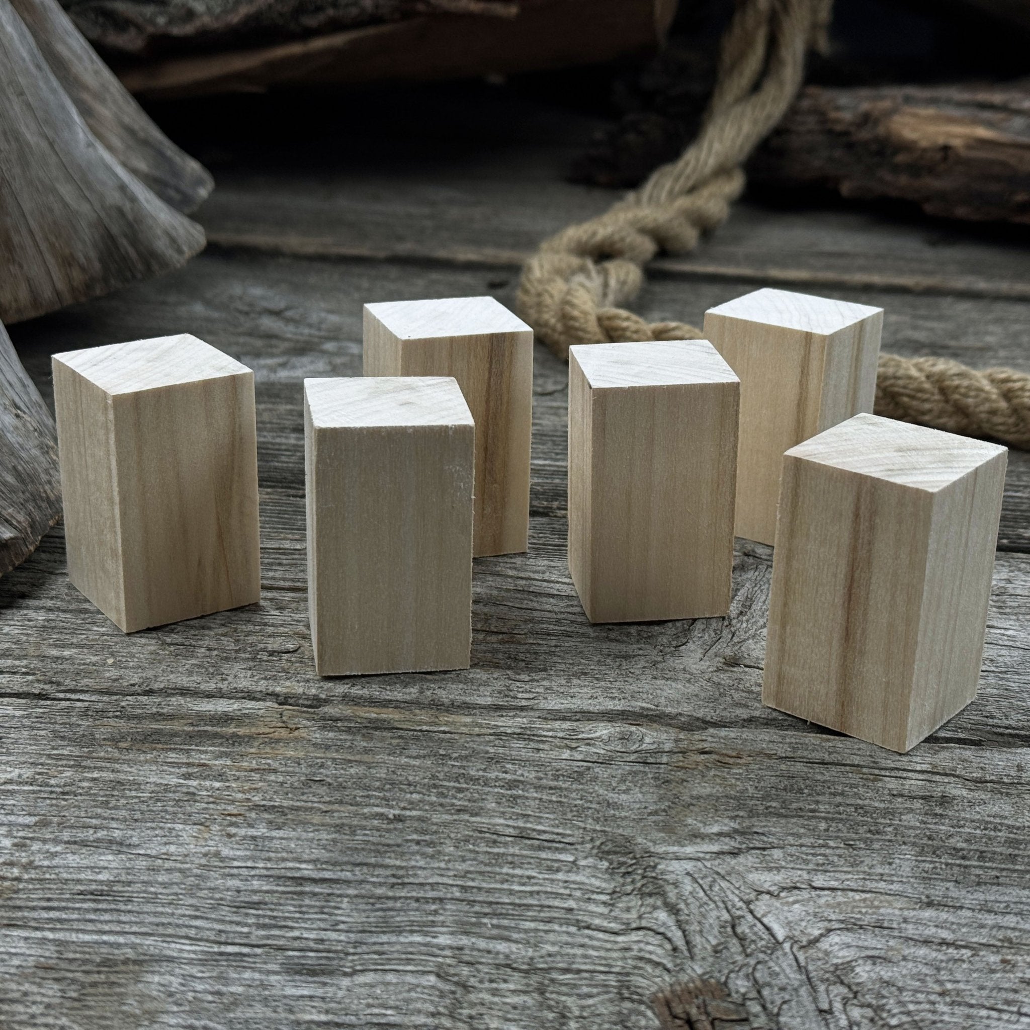 Set of 6 Linden Wood Carving Blanks, 5 × 3 × 3 cm (1.97 × 1.18 × 1.18 in)