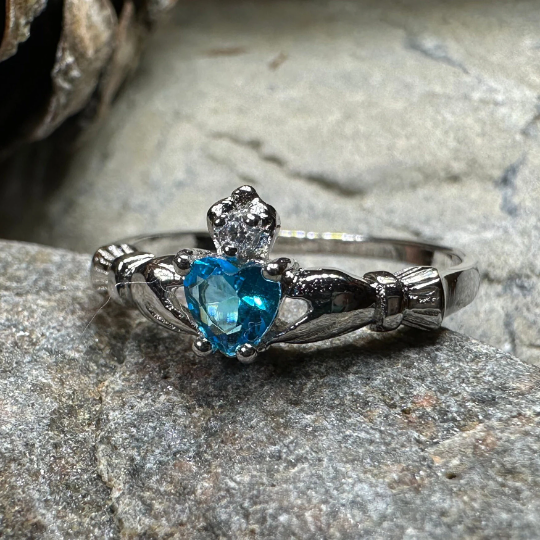 Dalkey Petite Claddagh Ring | Ring | Wiccan Center
