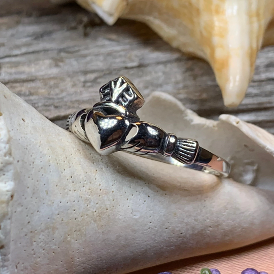 Dunlavin Claddagh Ring | Ring | Wiccan Center