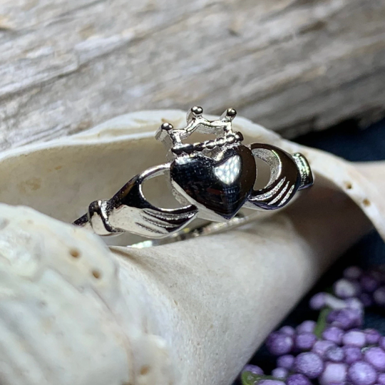 Bantry Claddagh Ring | Ring | Wiccan Center
