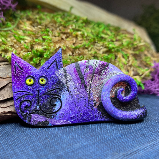Quirky Cat Brooch | Brooch | Wiccan Center