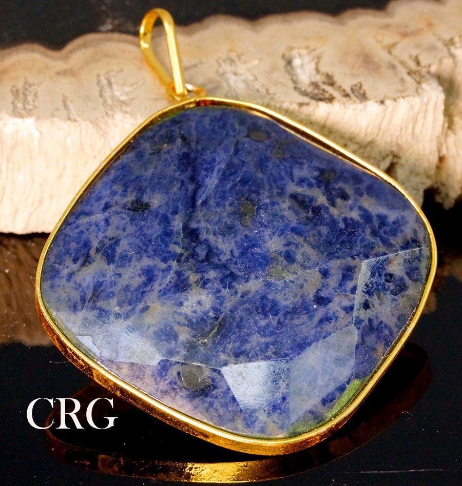 Sodalite Round Diamond Pendant with Gold Plating (1.5 To 2 Inches) (1 Piece)