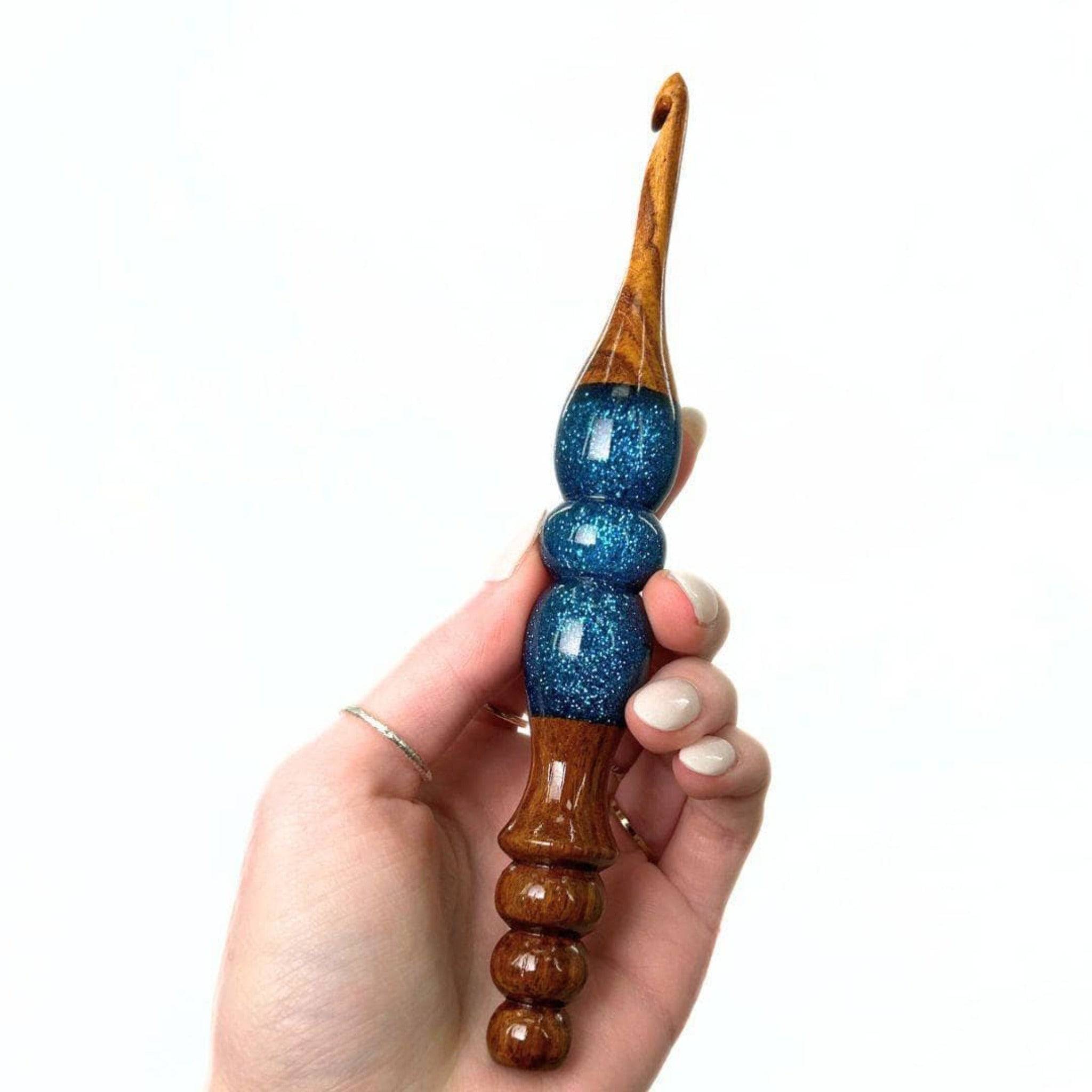 Sparkle Rosewood Crochet Hook | Notions and Tools | Wiccan Center