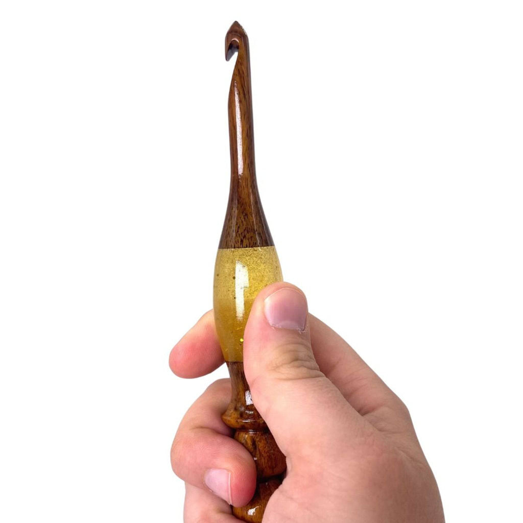 Sparkle Rosewood Crochet Hook | Notions and Tools | Wiccan Center