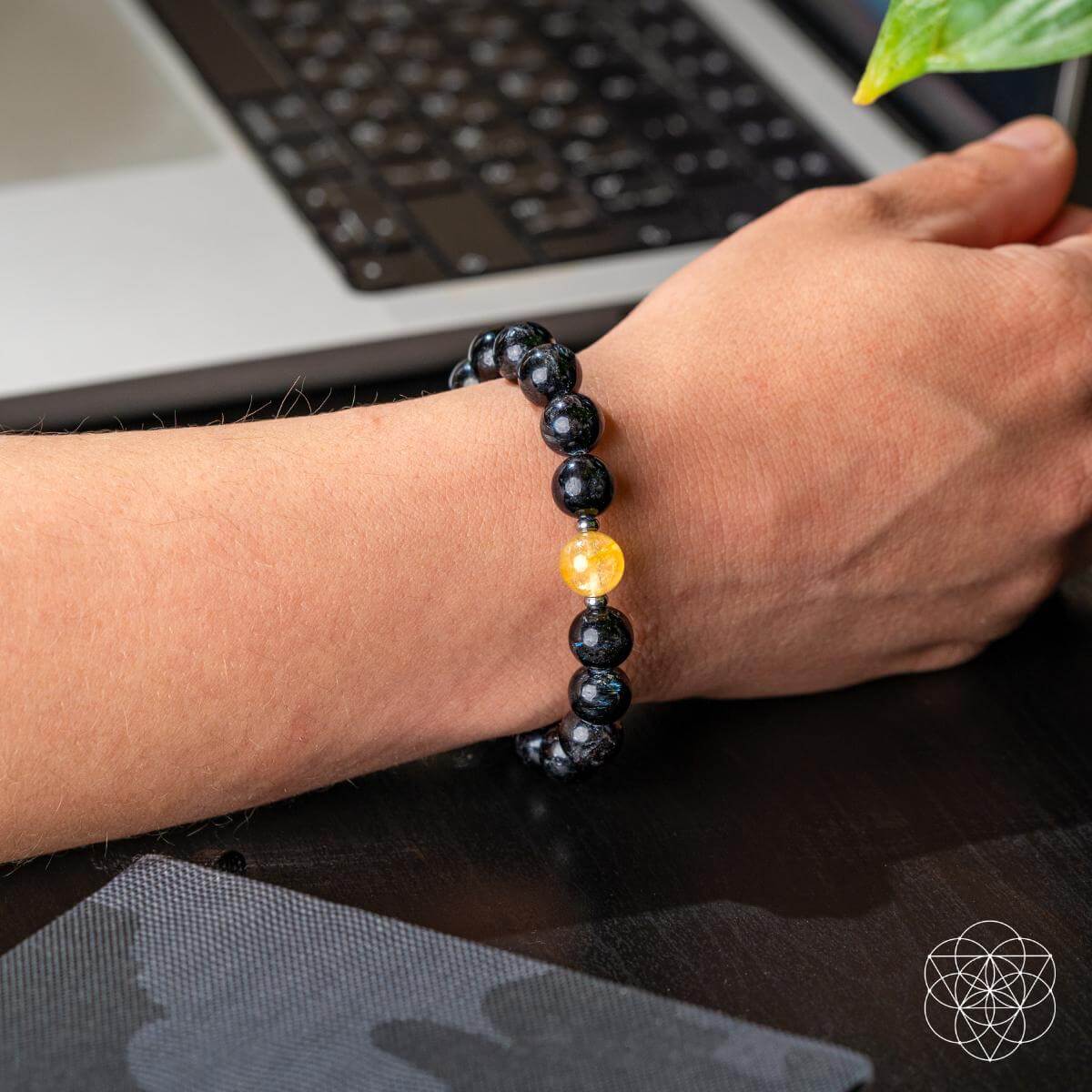 The Arfvedsonite Deep Healing Bracelet | Bracelet | Wiccan Center